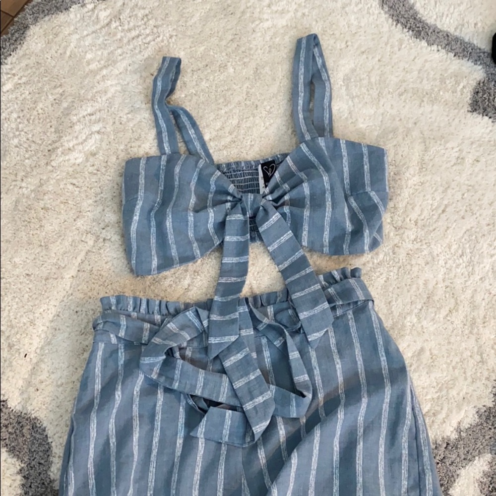 Two piece set